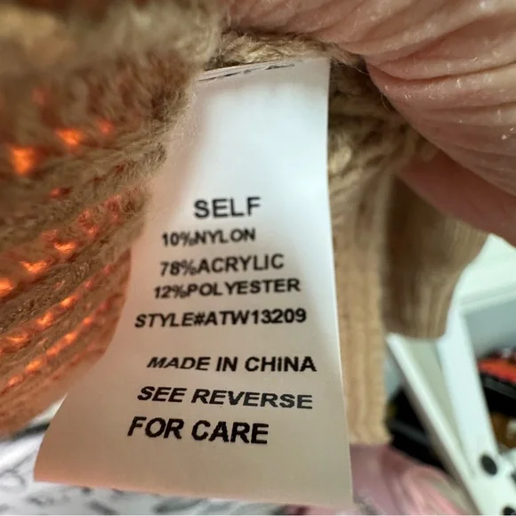 And The Why Zebra Pattern Gold Sweater - Size S/M NWOT - Picture 8 of 10
